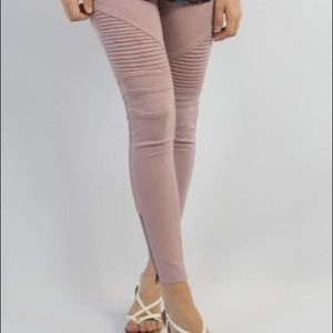 🆕🌟LAST ONE🌟mauve moto jeggings